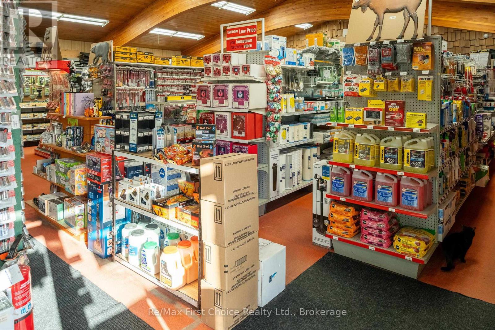 5522 Highway 71 Property Photo 18