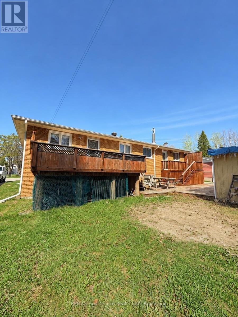 113 Cedar Crescent Property Photo 5
