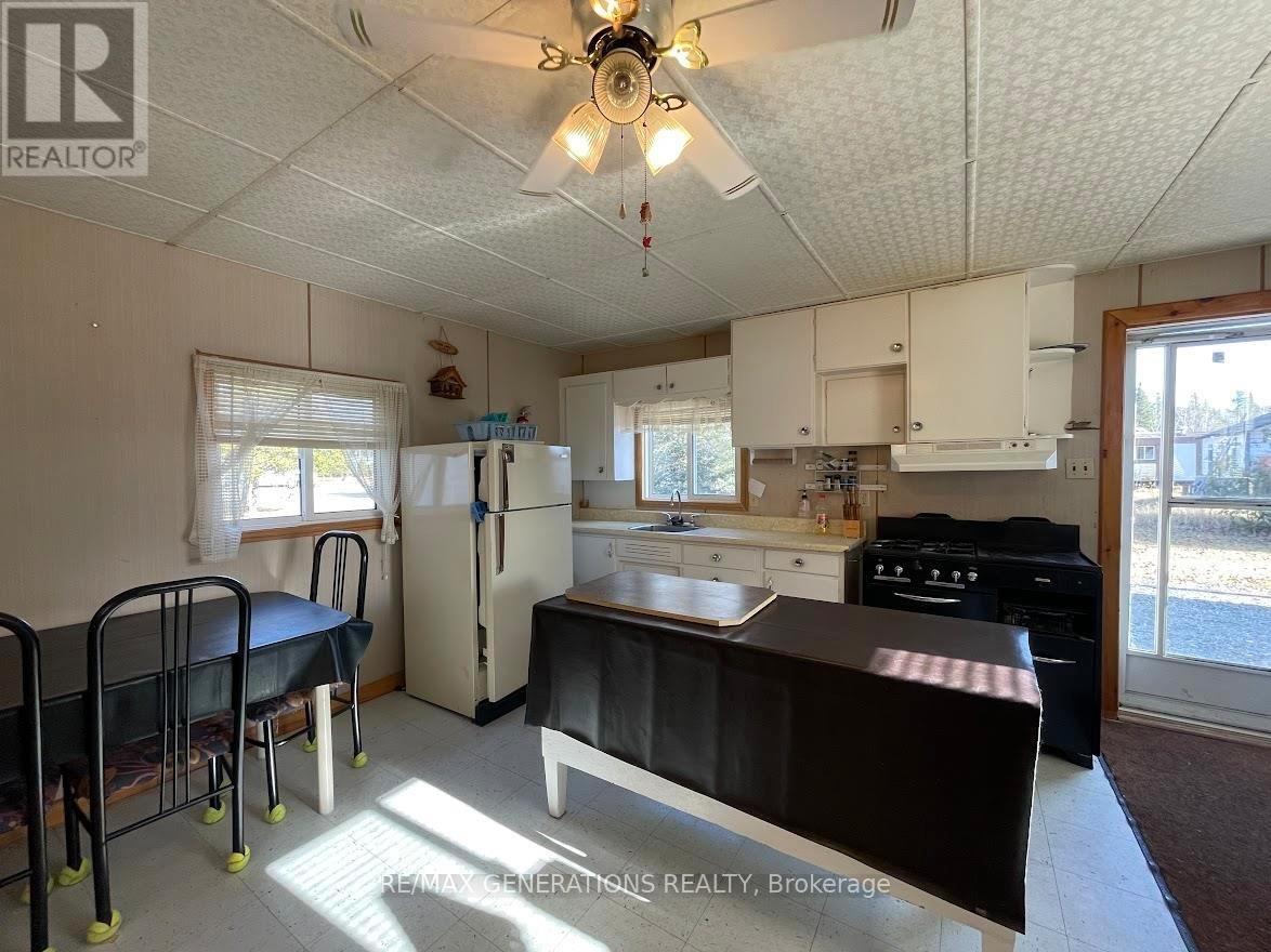 13 1st Street Property Photo 3