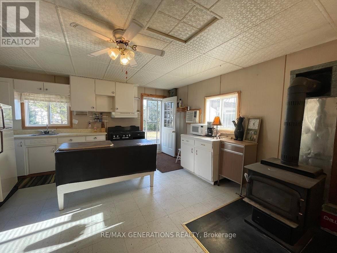 13 1st Street Property Photo 4