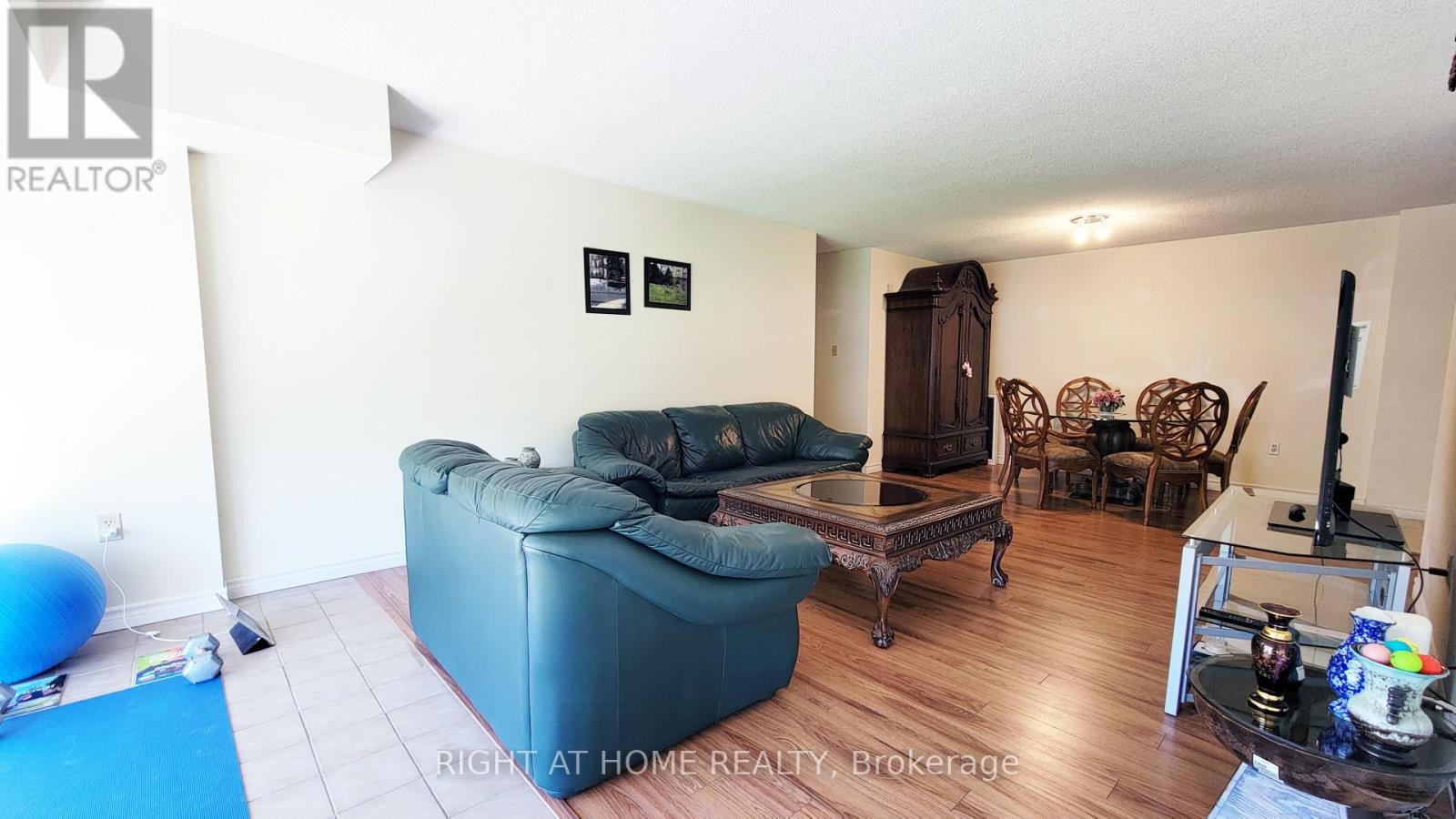 302 - 55 Blue Springs Drive Property Photo 9