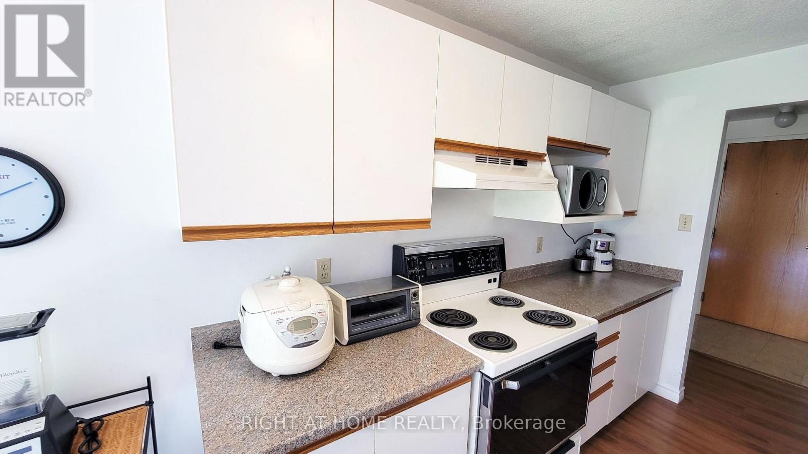 302 - 55 Blue Springs Drive Property Photo 22
