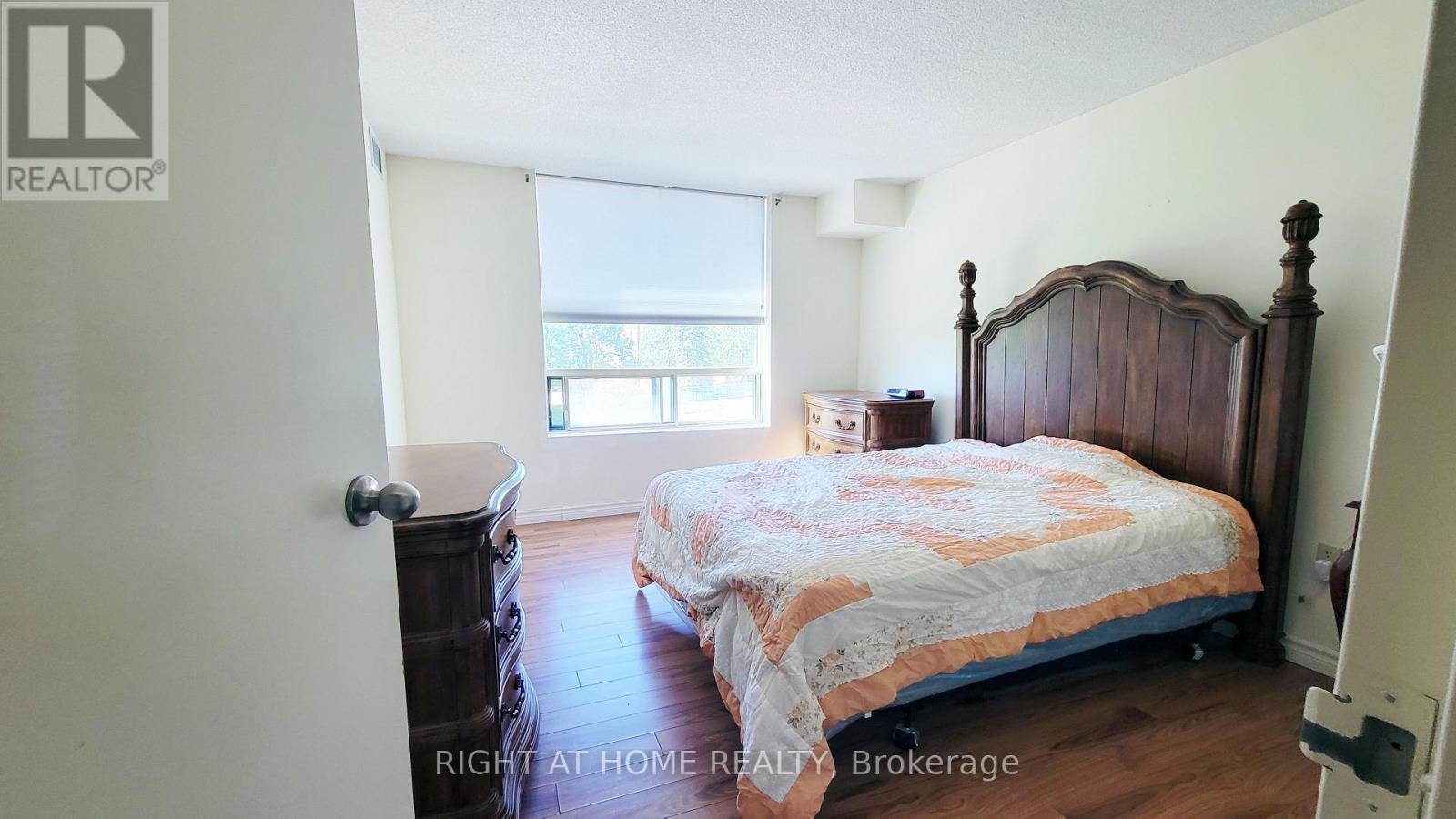 302 - 55 Blue Springs Drive Property Photo 29