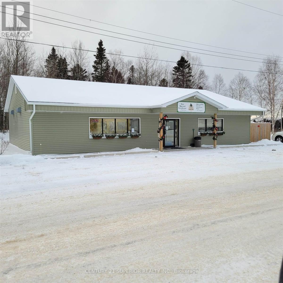 90 Evergreen Drive Property Photo 4