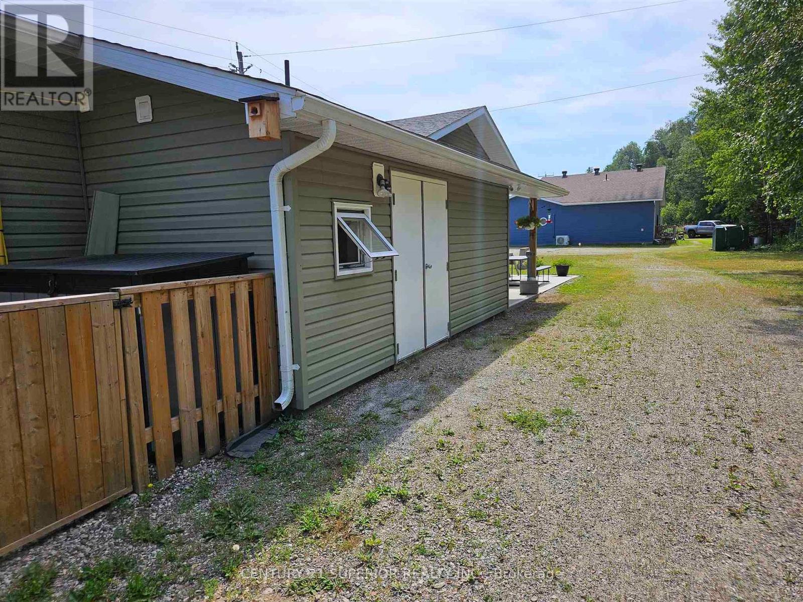 90 Evergreen Drive Property Photo 45