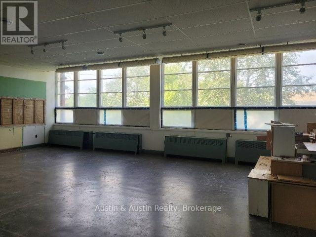 110 Clark Street Property Photo 13