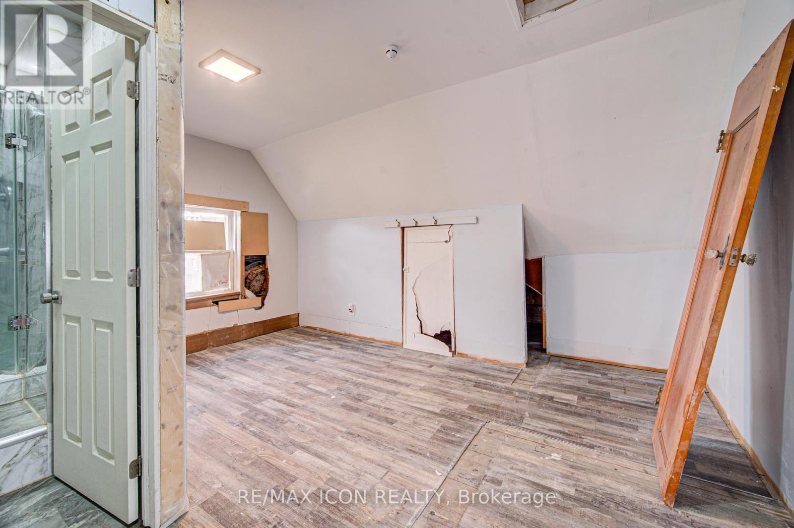 59 Irvin Street Property Photo 36