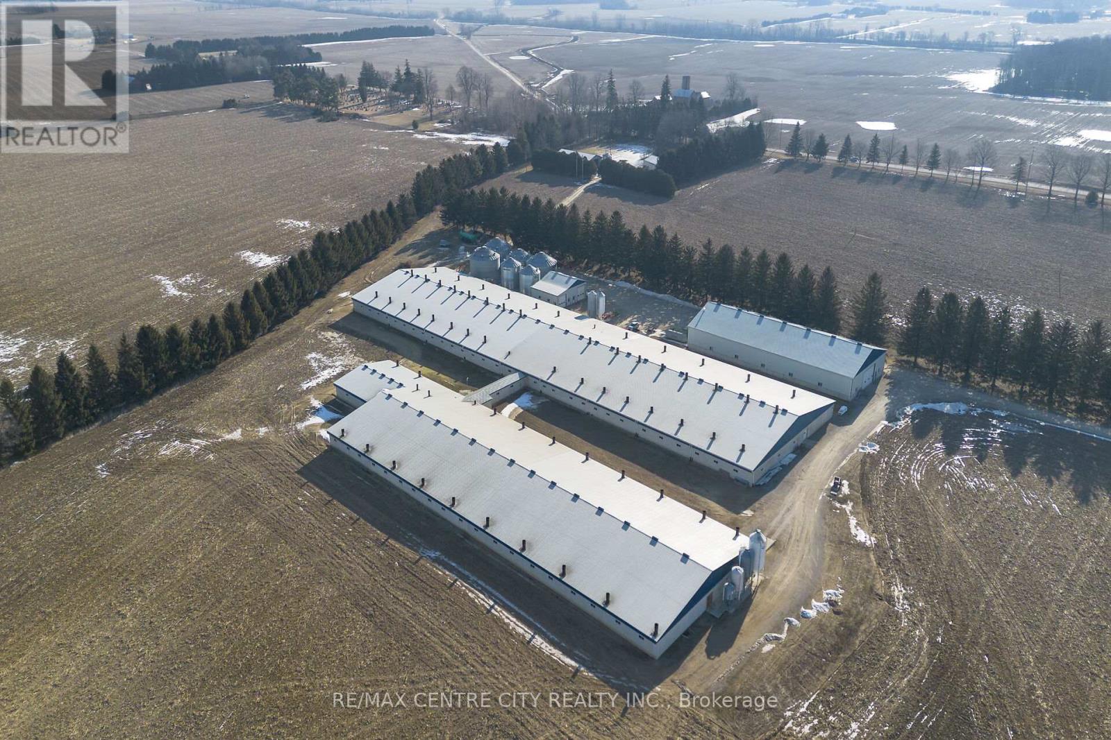13875 Gosnell Line Photo de la propriété 1