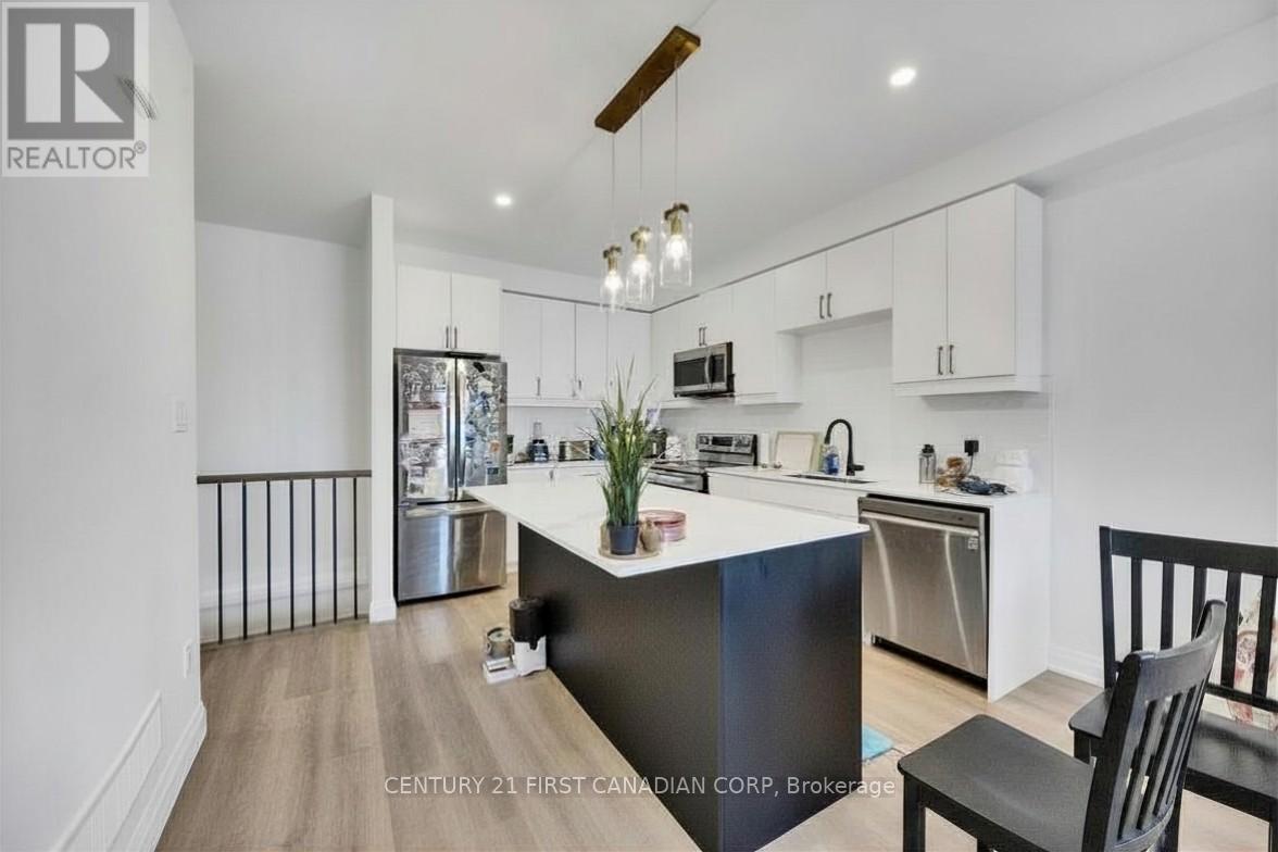 7 - 3900 Savoy Street Property Photo 9