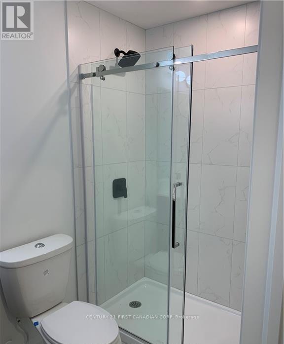 7 - 3900 Savoy Street Property Photo 17