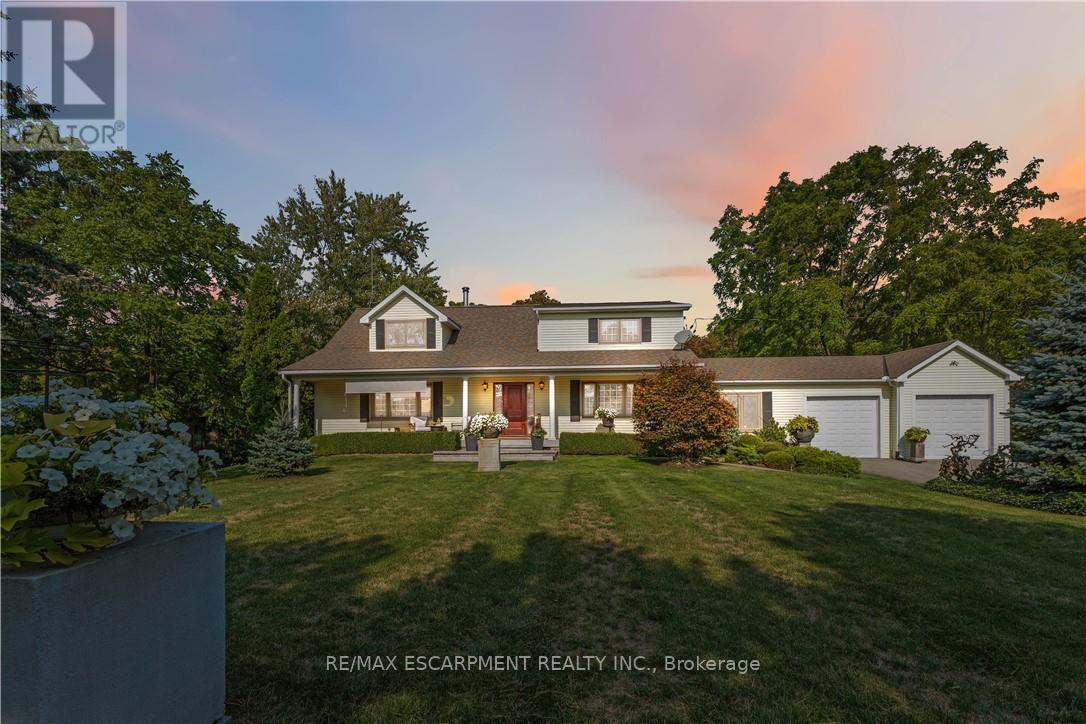 493 Ridge Road E Property Photo 1