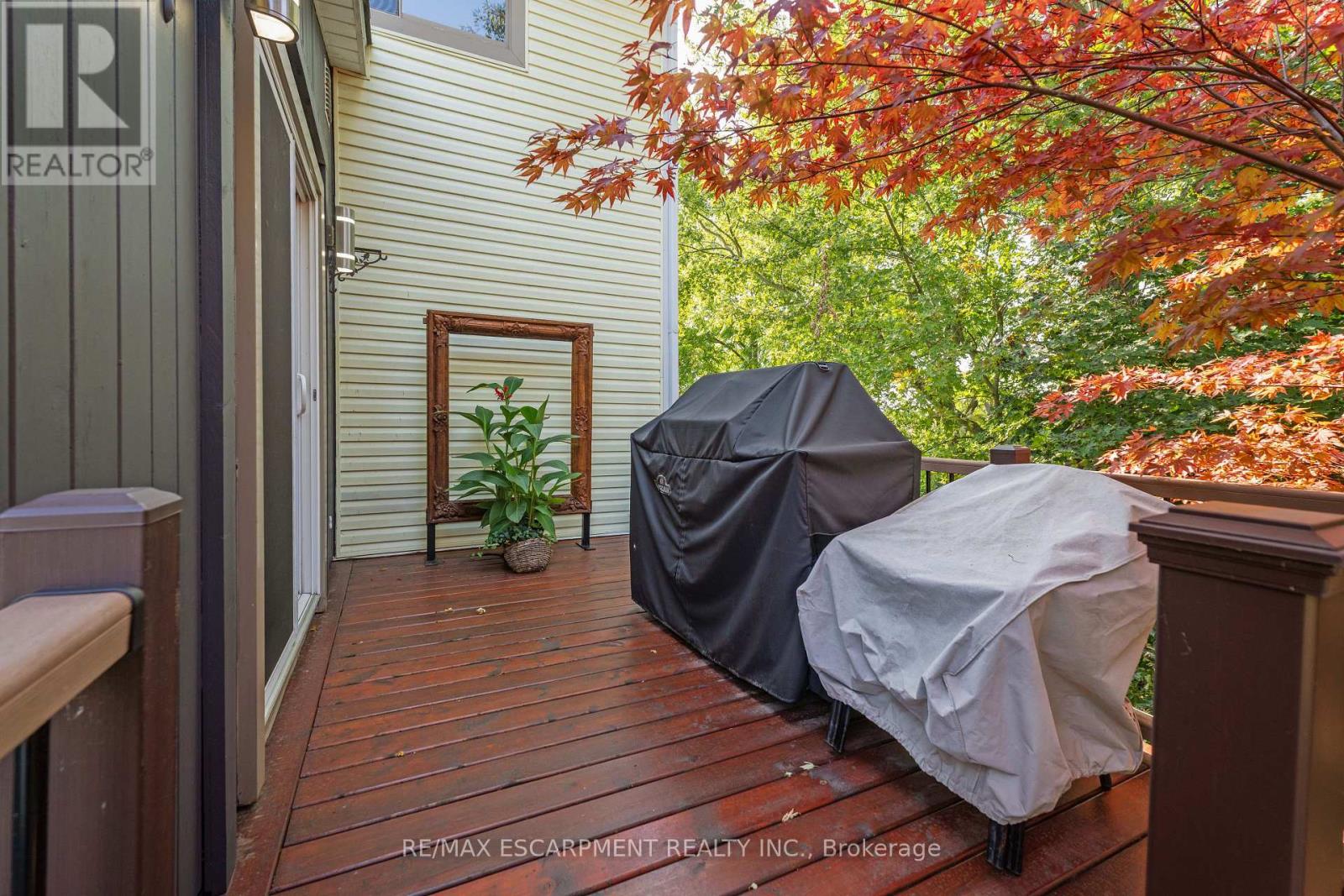 493 Ridge Road E Property Photo 36