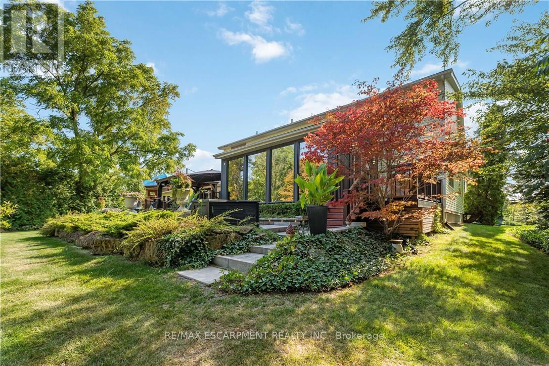493 Ridge Road E Property Photo 43