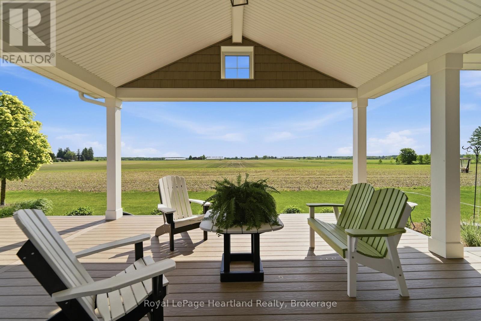 5434 7th Line Property Photo 32
