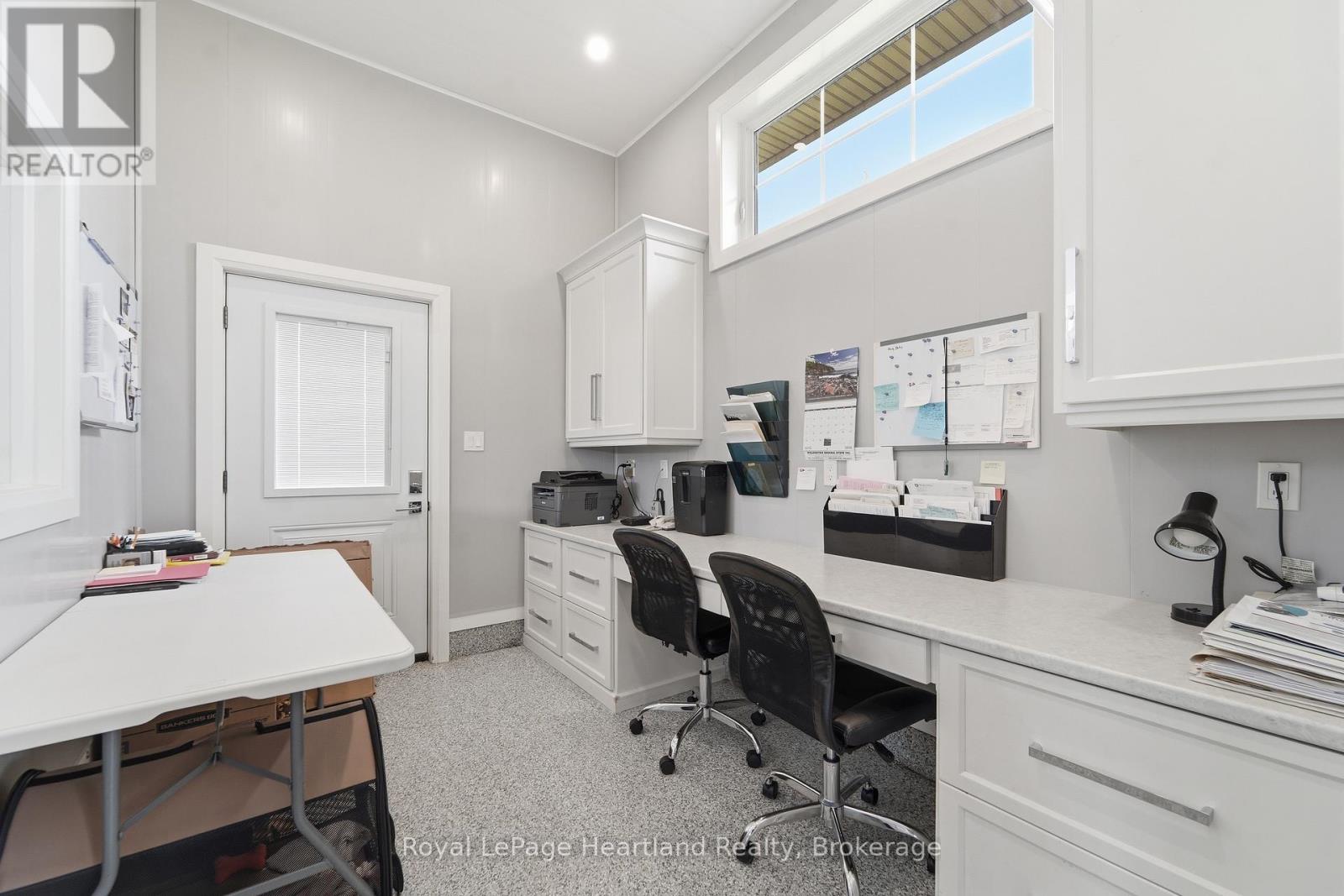 5434 7th Line Property Photo 41