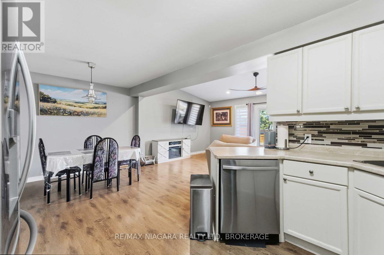 43 Flynn Court Property Photo 16
