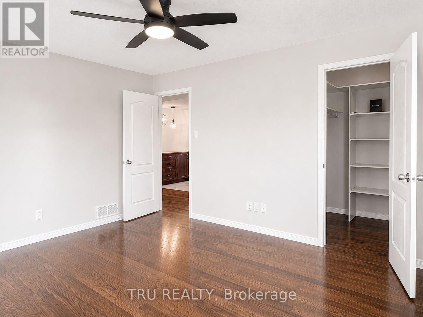 2315 Laval Street Property Photo 15