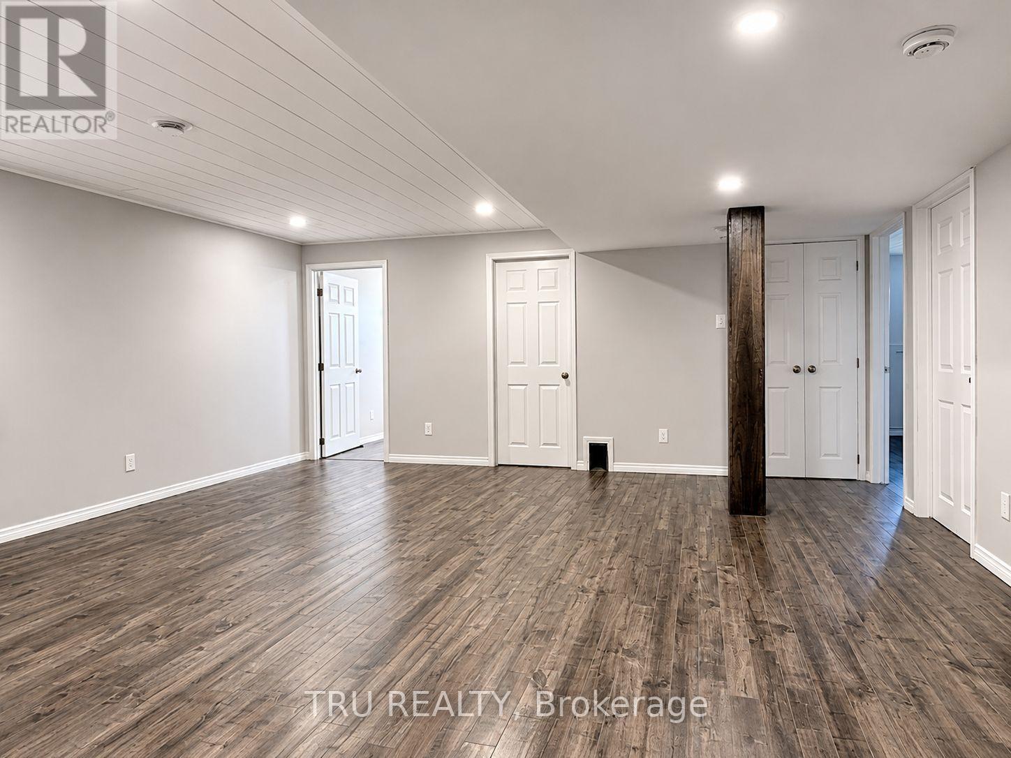 2315 Laval Street Property Photo 20