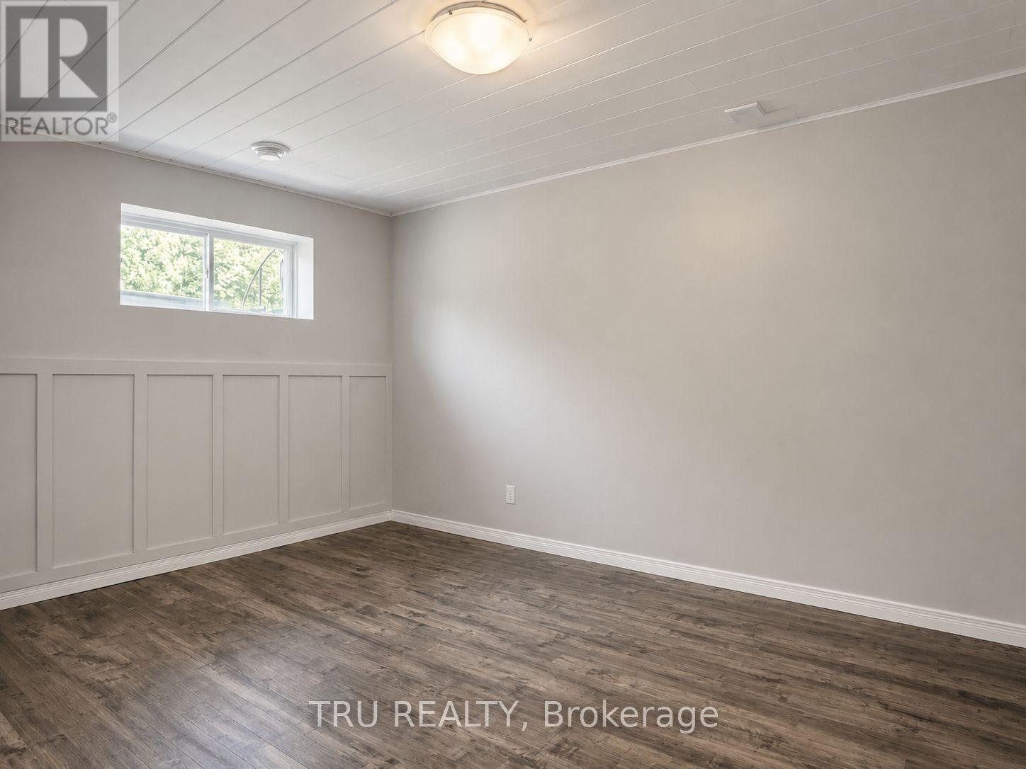 2315 Laval Street Property Photo 24