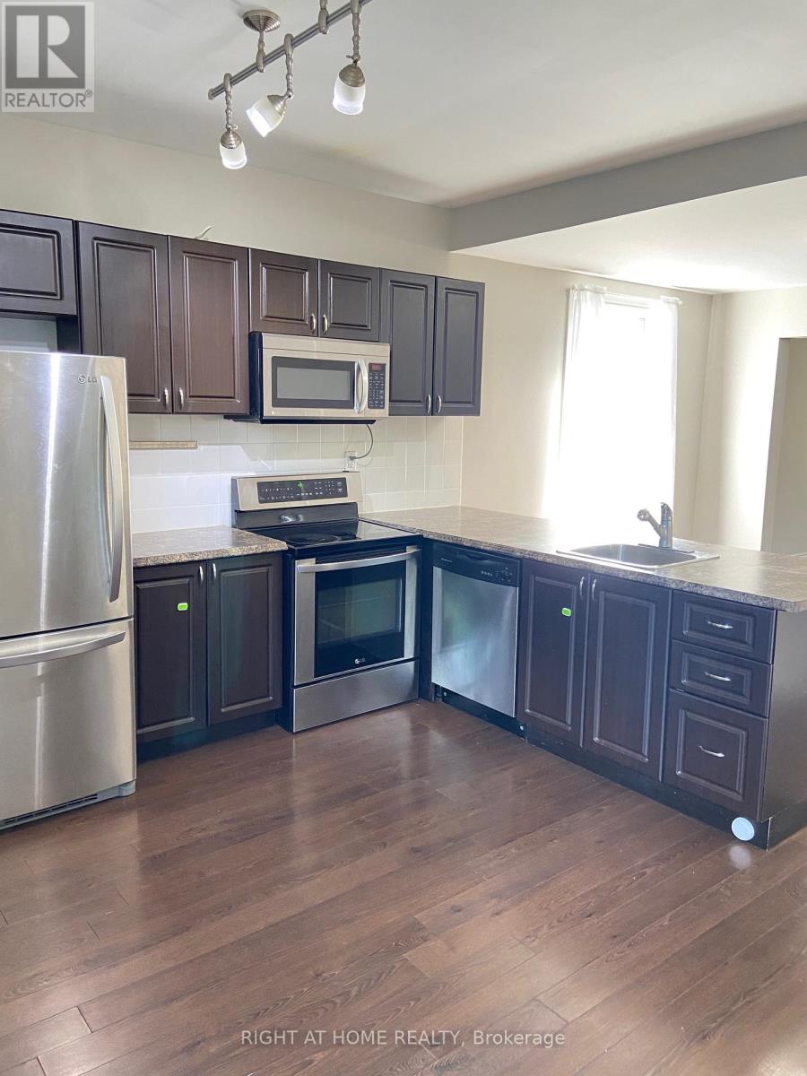 60 Arthur Avenue N Property Photo 6