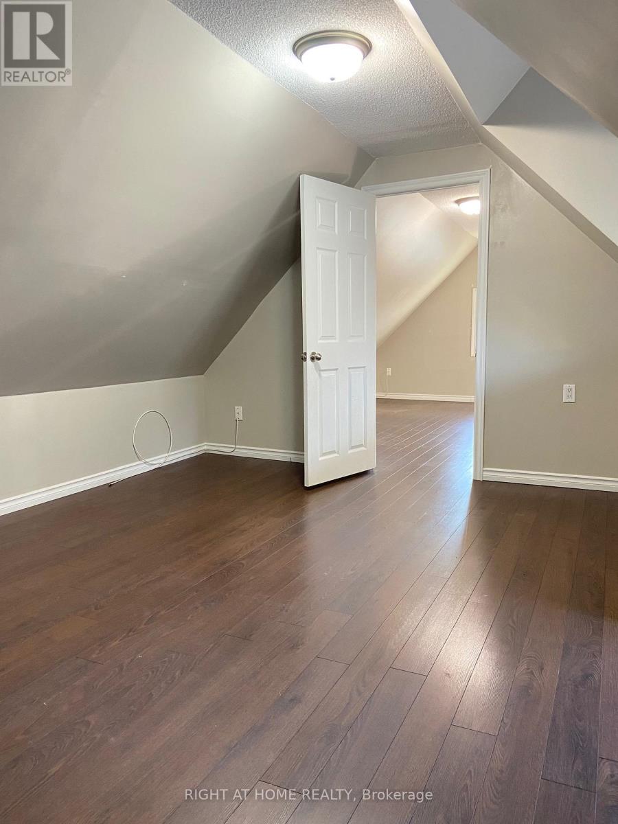 60 Arthur Avenue N Property Photo 15