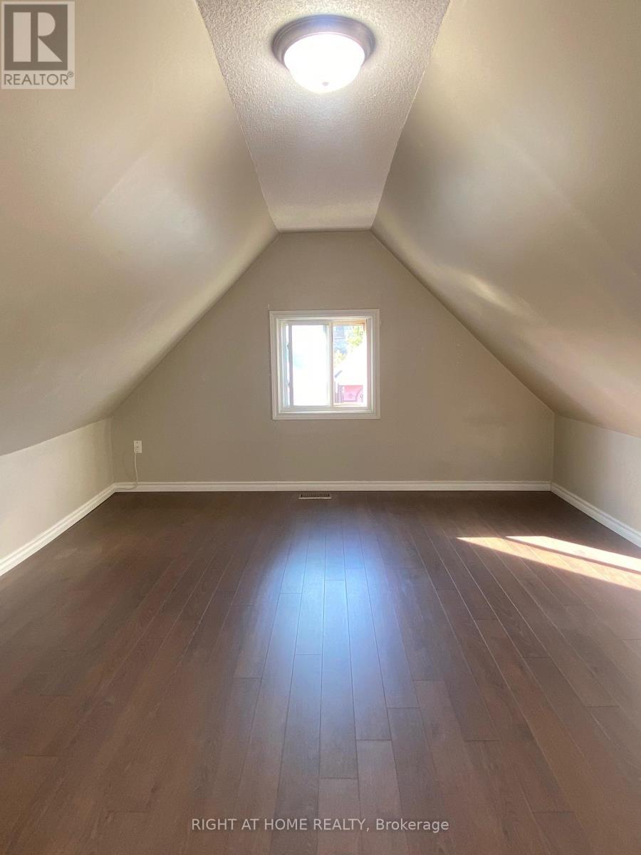 60 Arthur Avenue N Property Photo 16