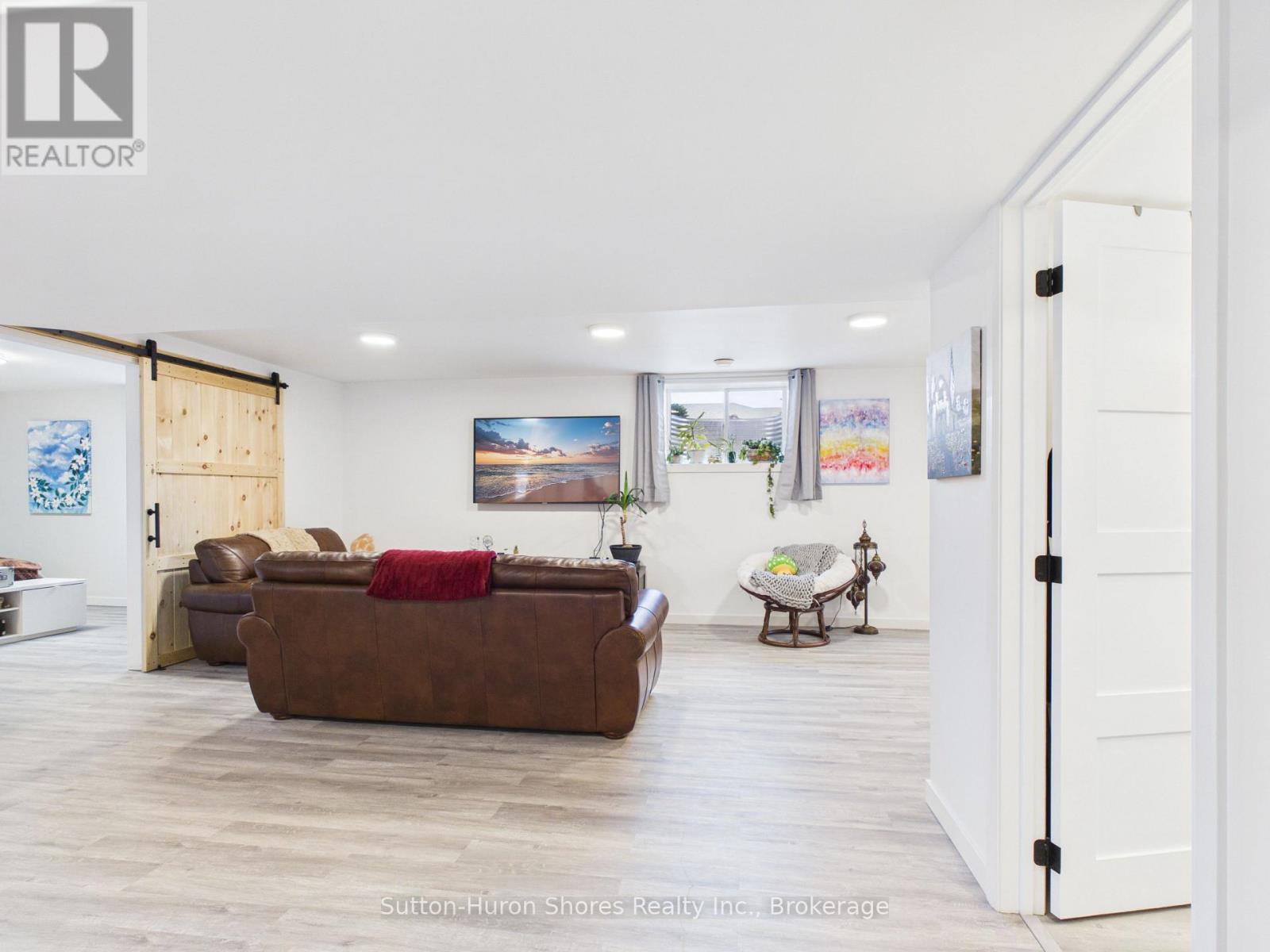 414 Mary Rose Avenue Property Photo 25
