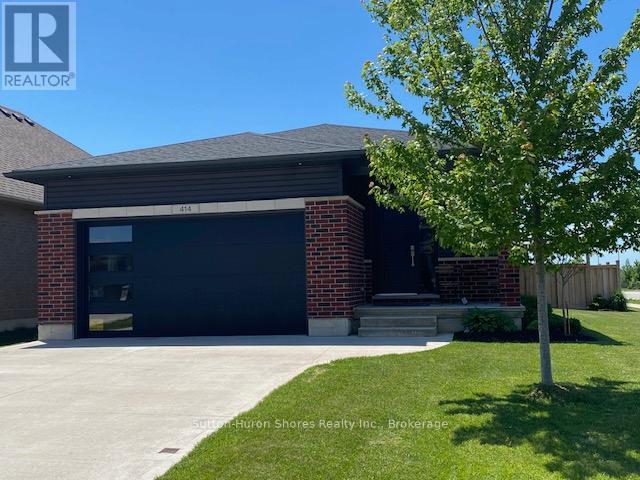 414 Mary Rose Avenue Property Photo 42