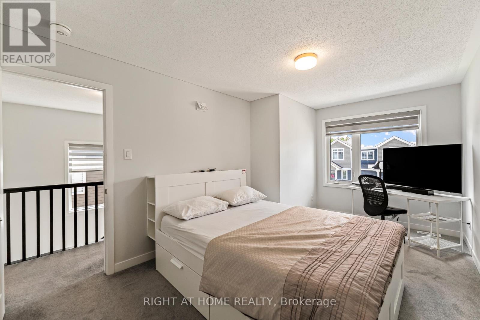 221 Billrian Crescent Property Photo 26