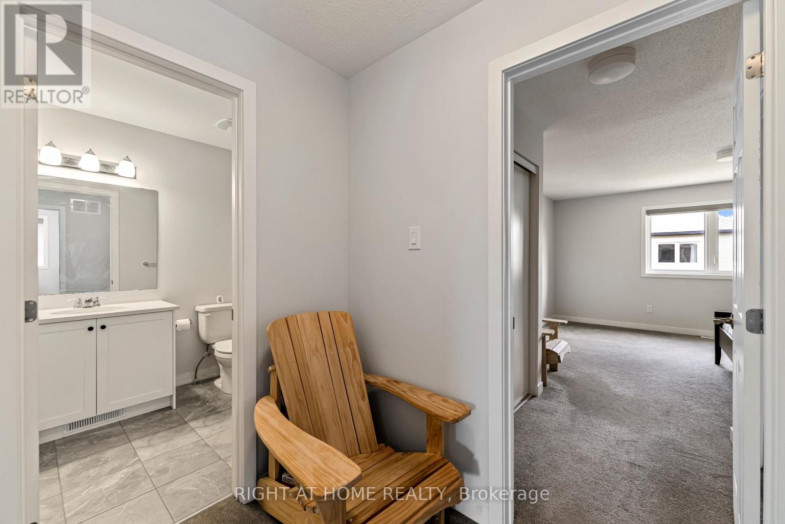 221 Billrian Crescent Property Photo 28