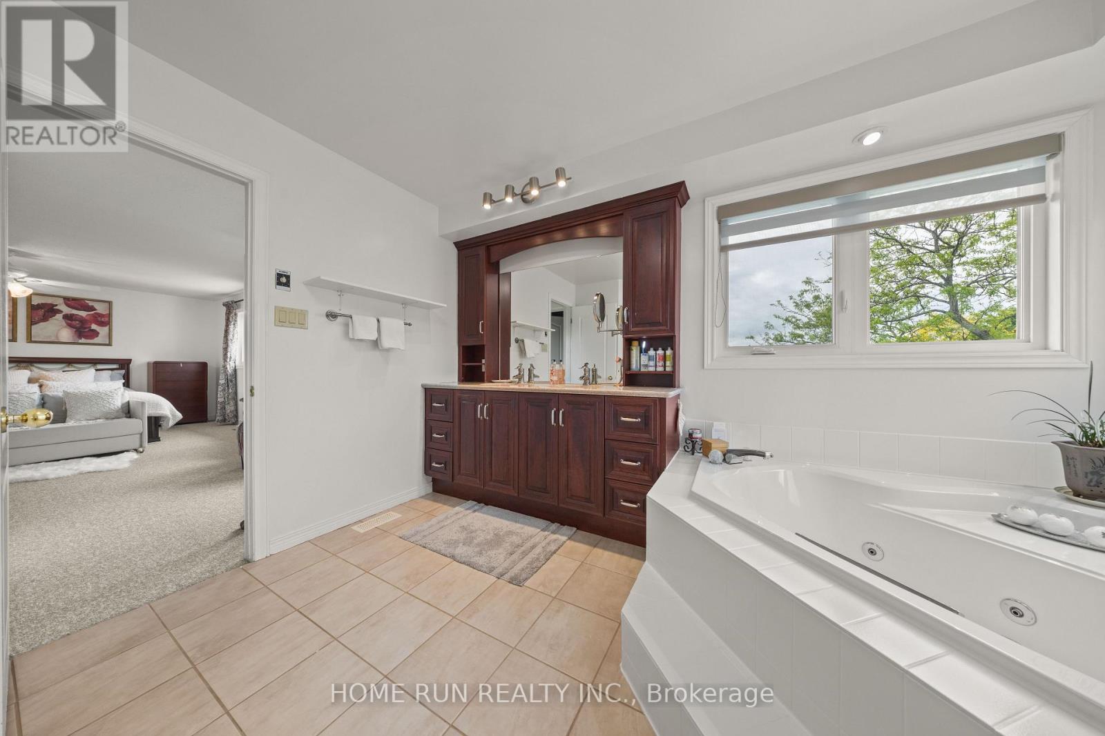 6 Zokol Crescent Property Photo 22