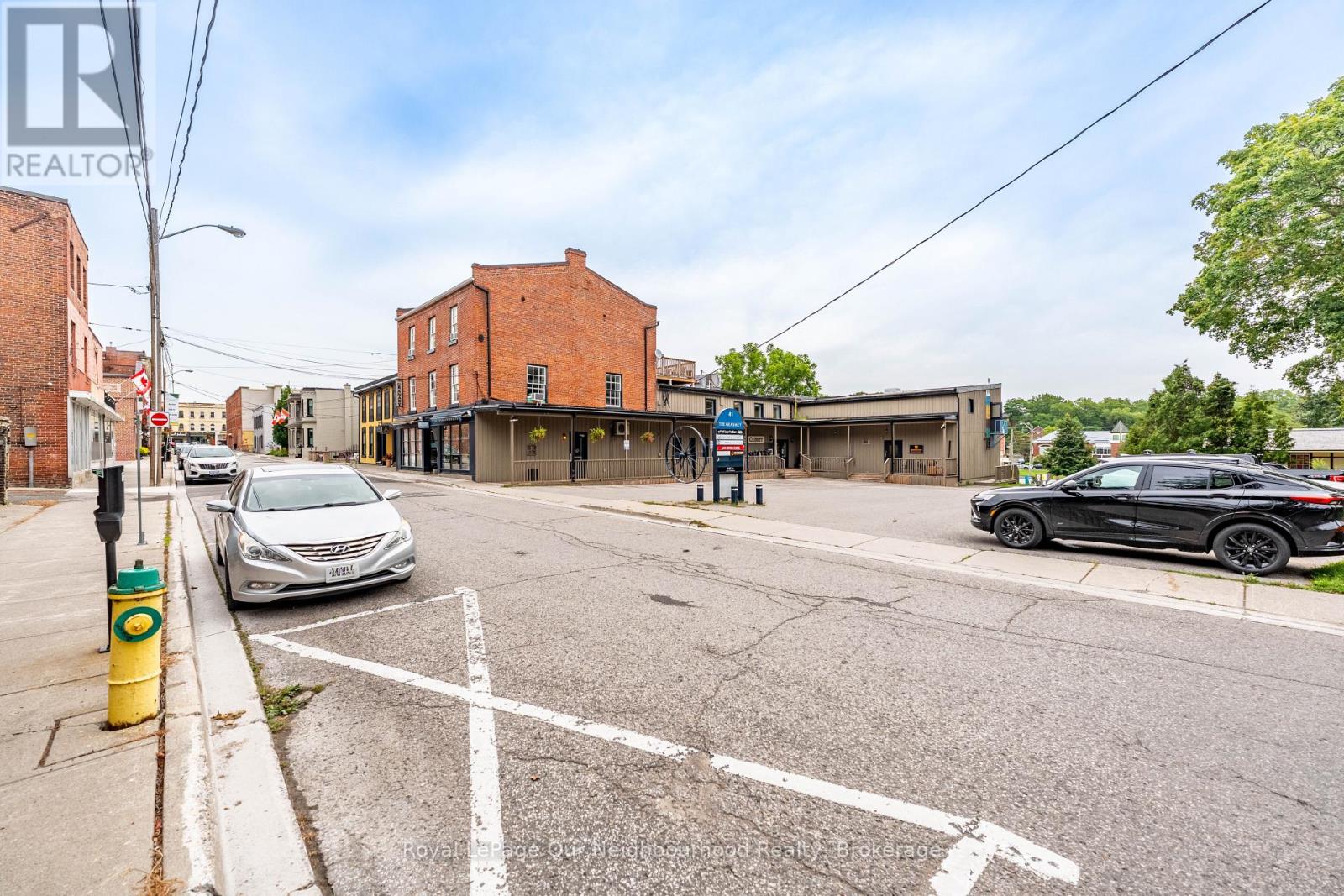 #9 - 41 John Street Property Photo 16