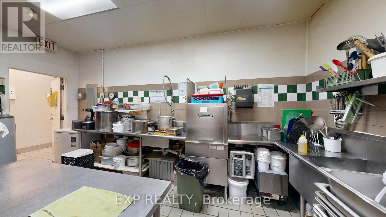 L10 - 186 King Street Property Photo 15