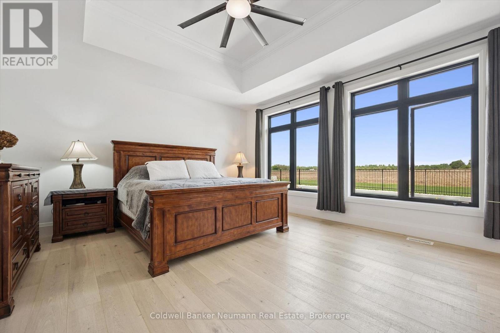 5523 Fourth Line Property Photo 19