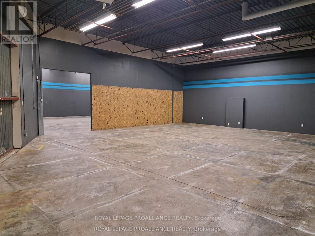4 - 555 California Avenue Property Photo 9