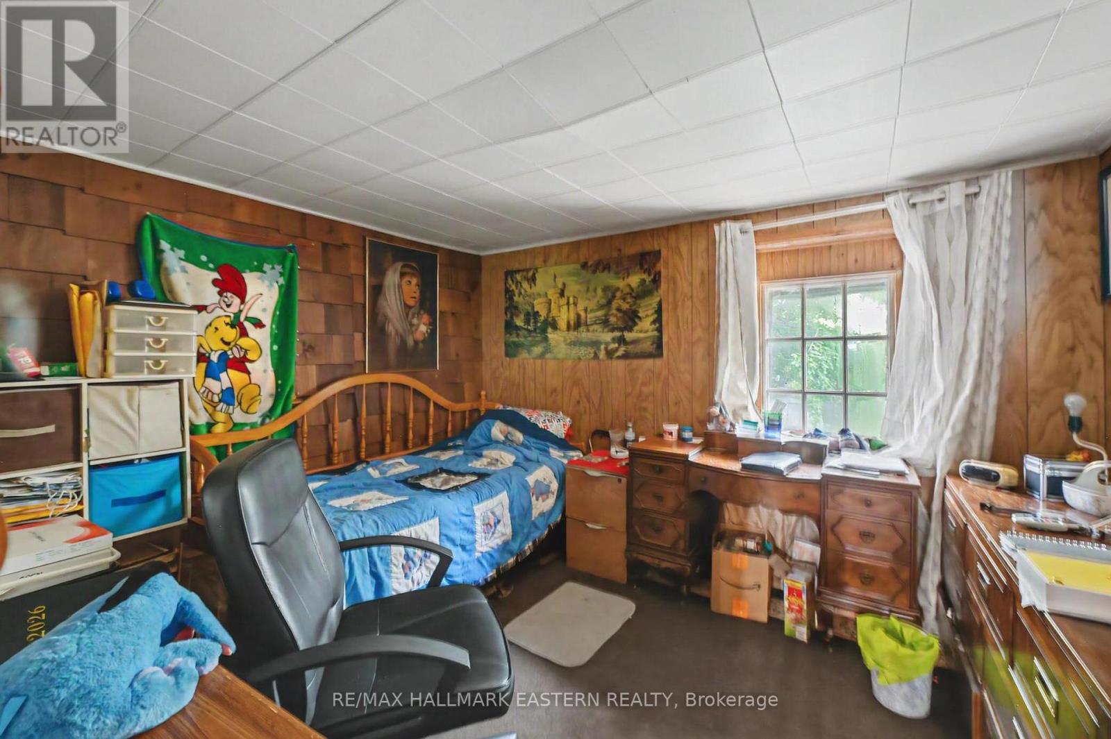 16 Holloway Street Property Photo 14