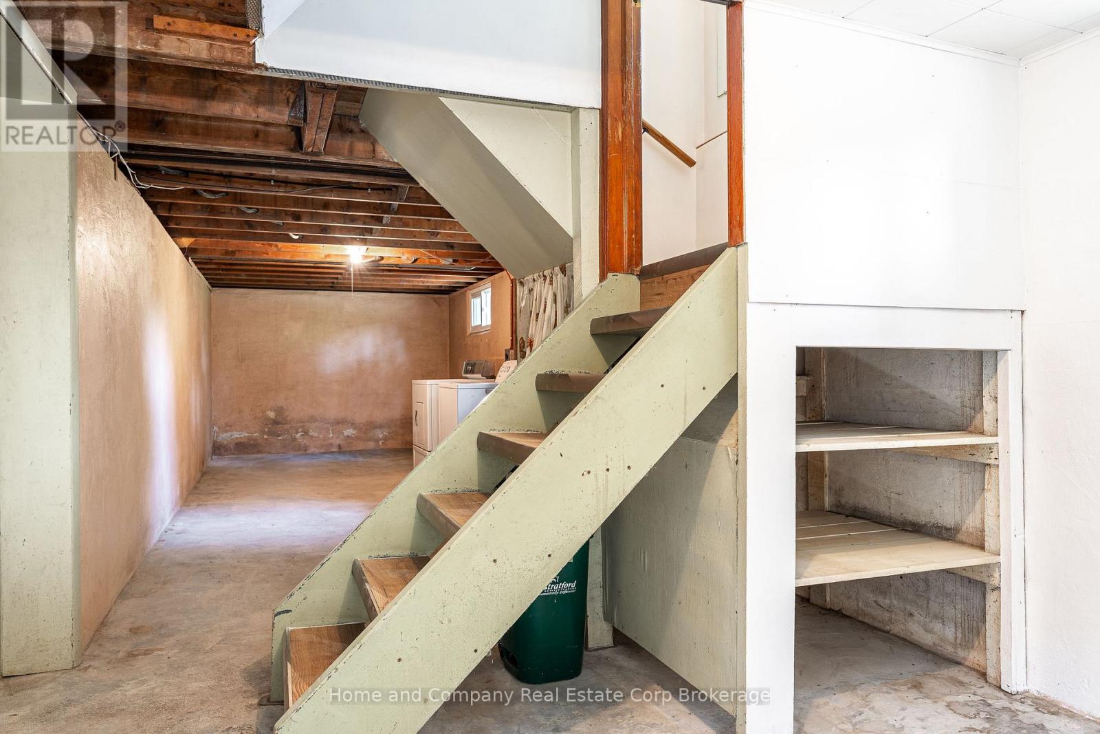 354 West Gore Street Property Photo 25