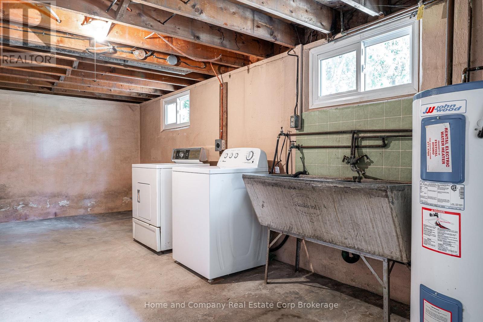354 West Gore Street Property Photo 26