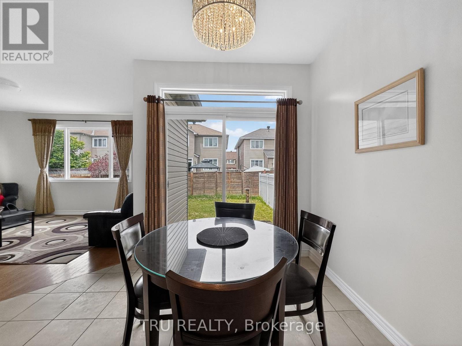 200 Celtic Ridge Crescent Property Photo 15