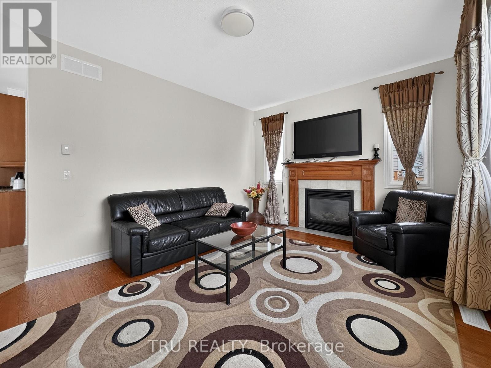200 Celtic Ridge Crescent Property Photo 19