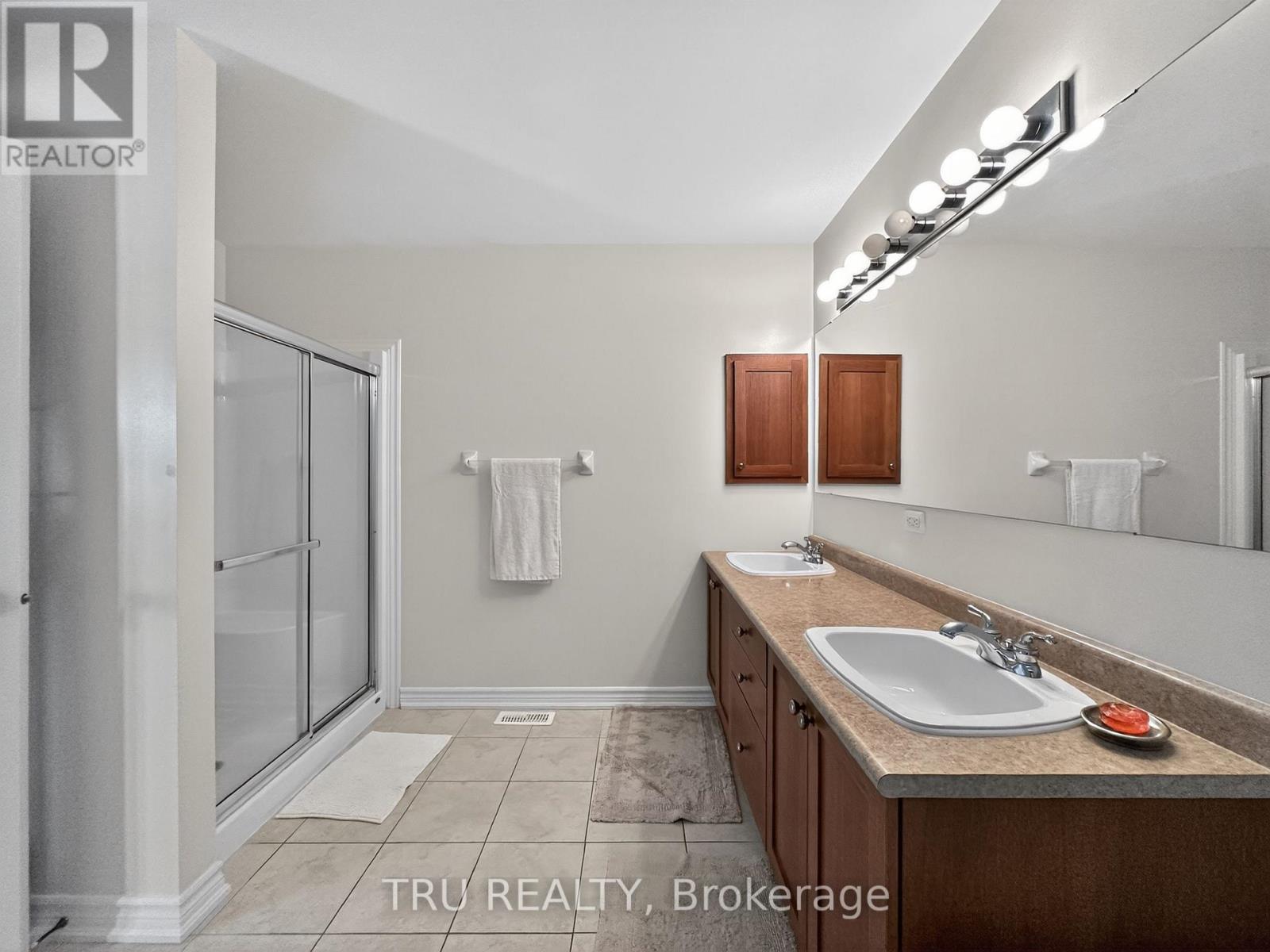 200 Celtic Ridge Crescent Property Photo 26