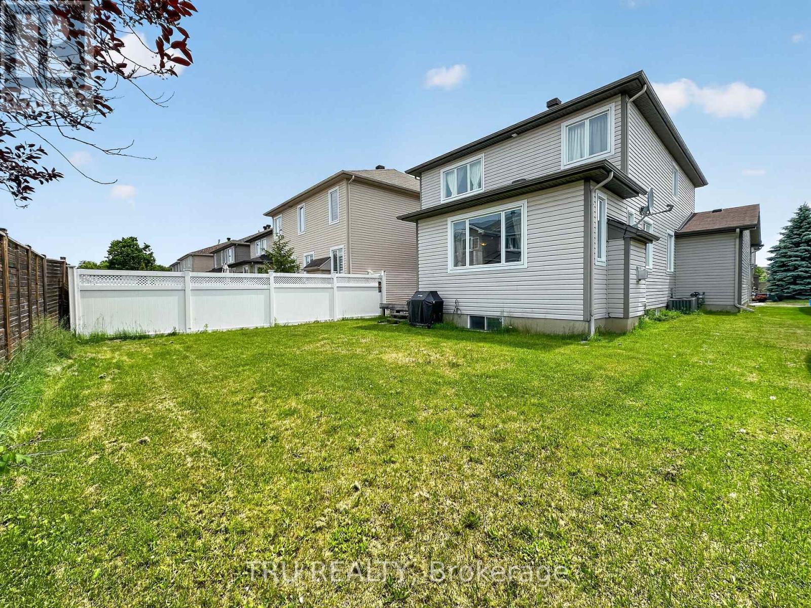 200 Celtic Ridge Crescent Property Photo 32