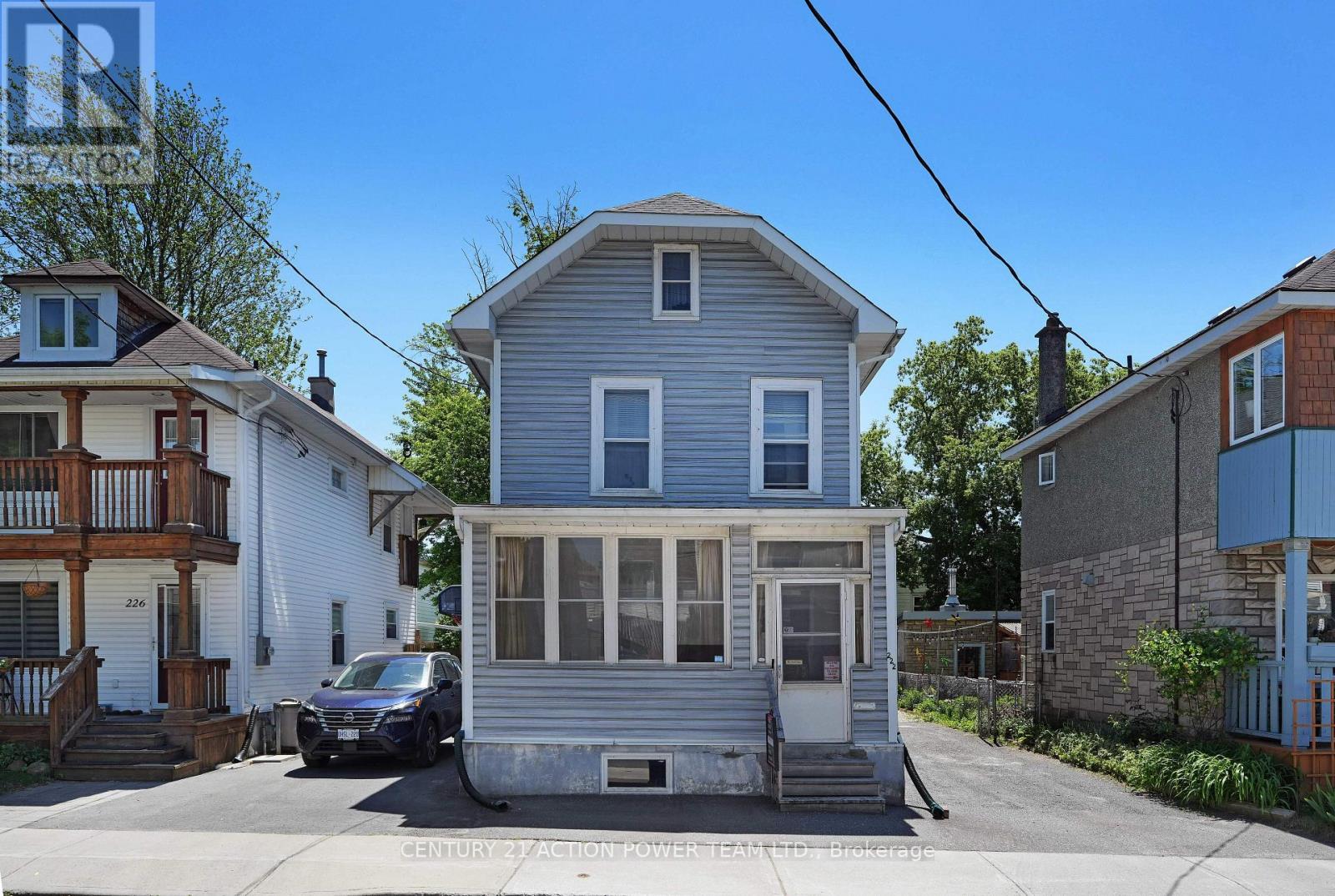 222 Montfort Street Property Photo 1