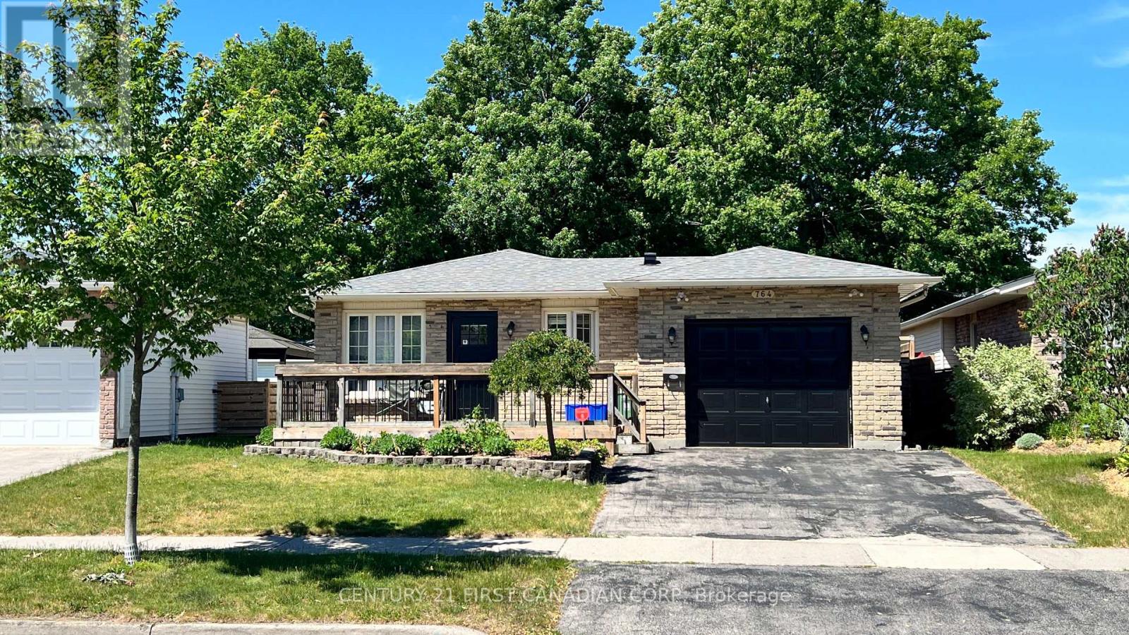 764 Classic Drive Property Photo 2