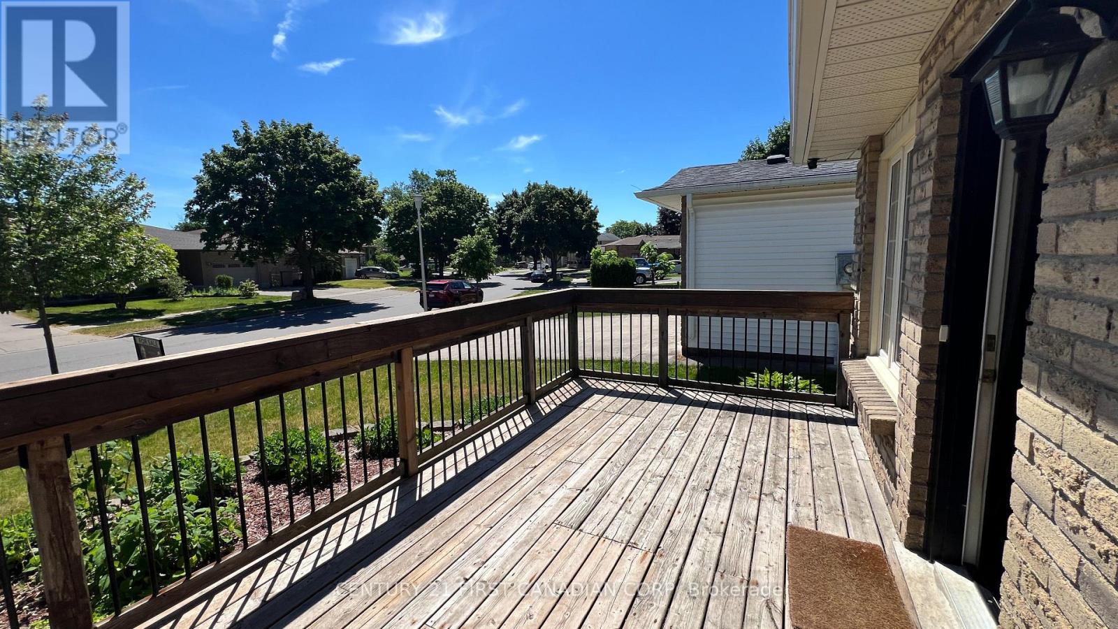 764 Classic Drive Property Photo 4
