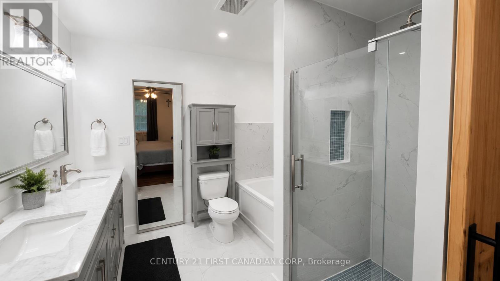 764 Classic Drive Property Photo 21