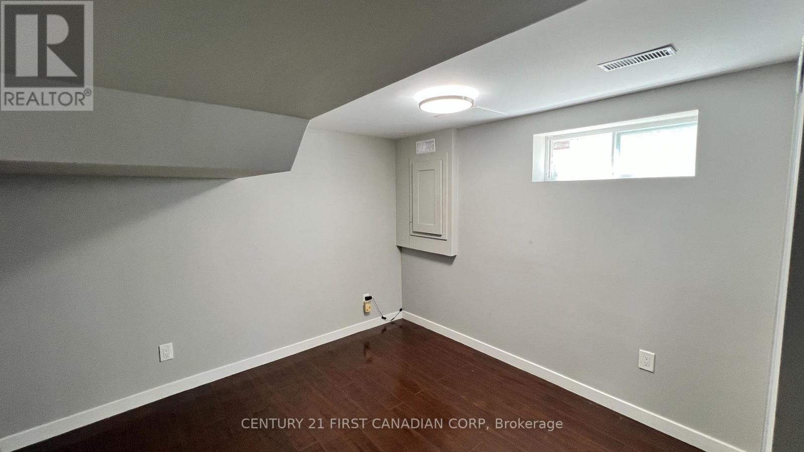764 Classic Drive Property Photo 22