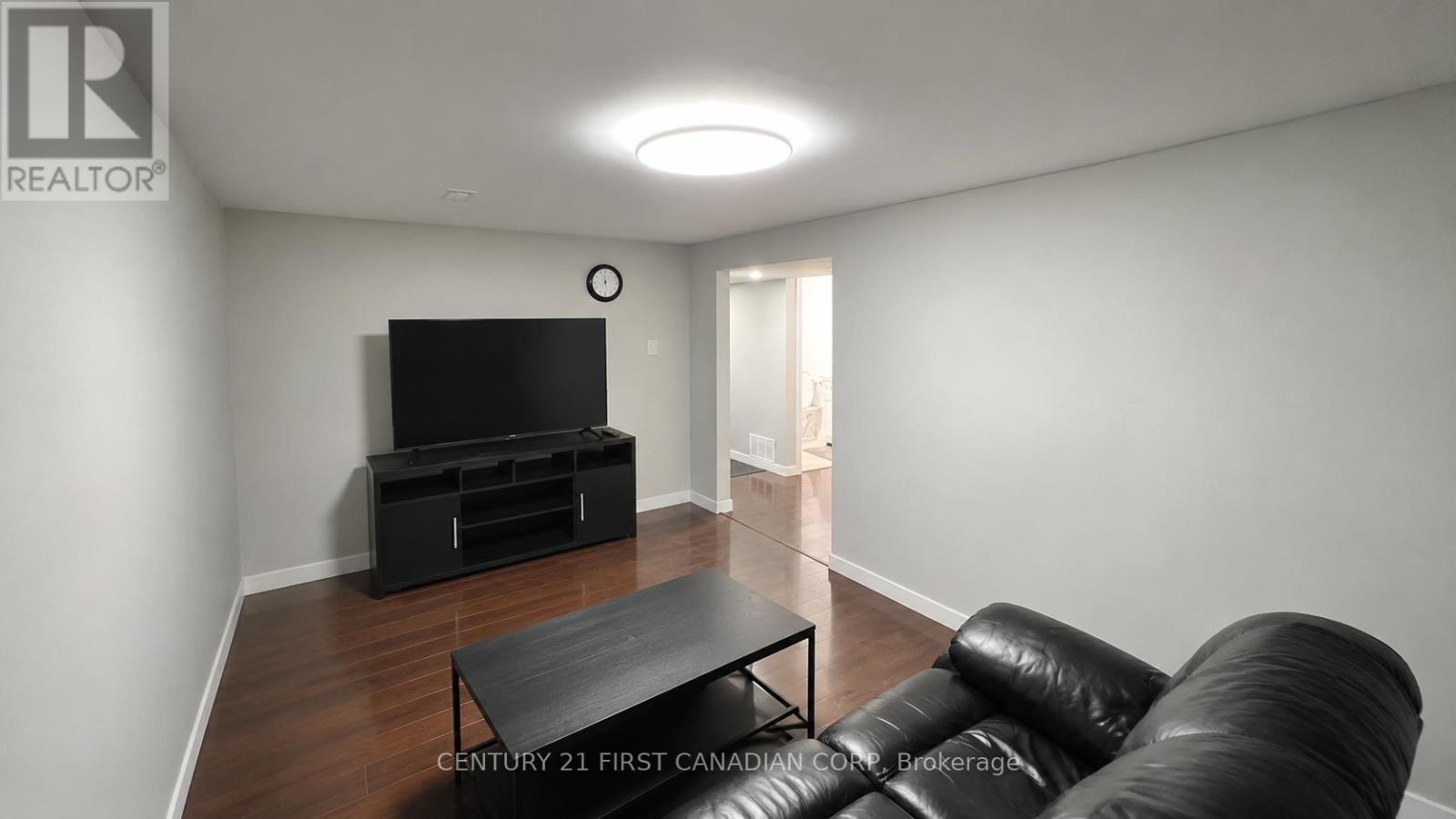 764 Classic Drive Property Photo 27
