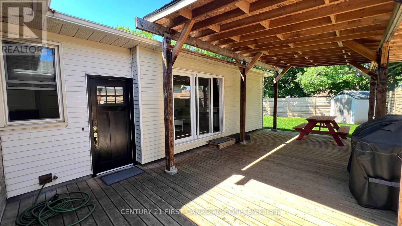 764 Classic Drive Property Photo 30