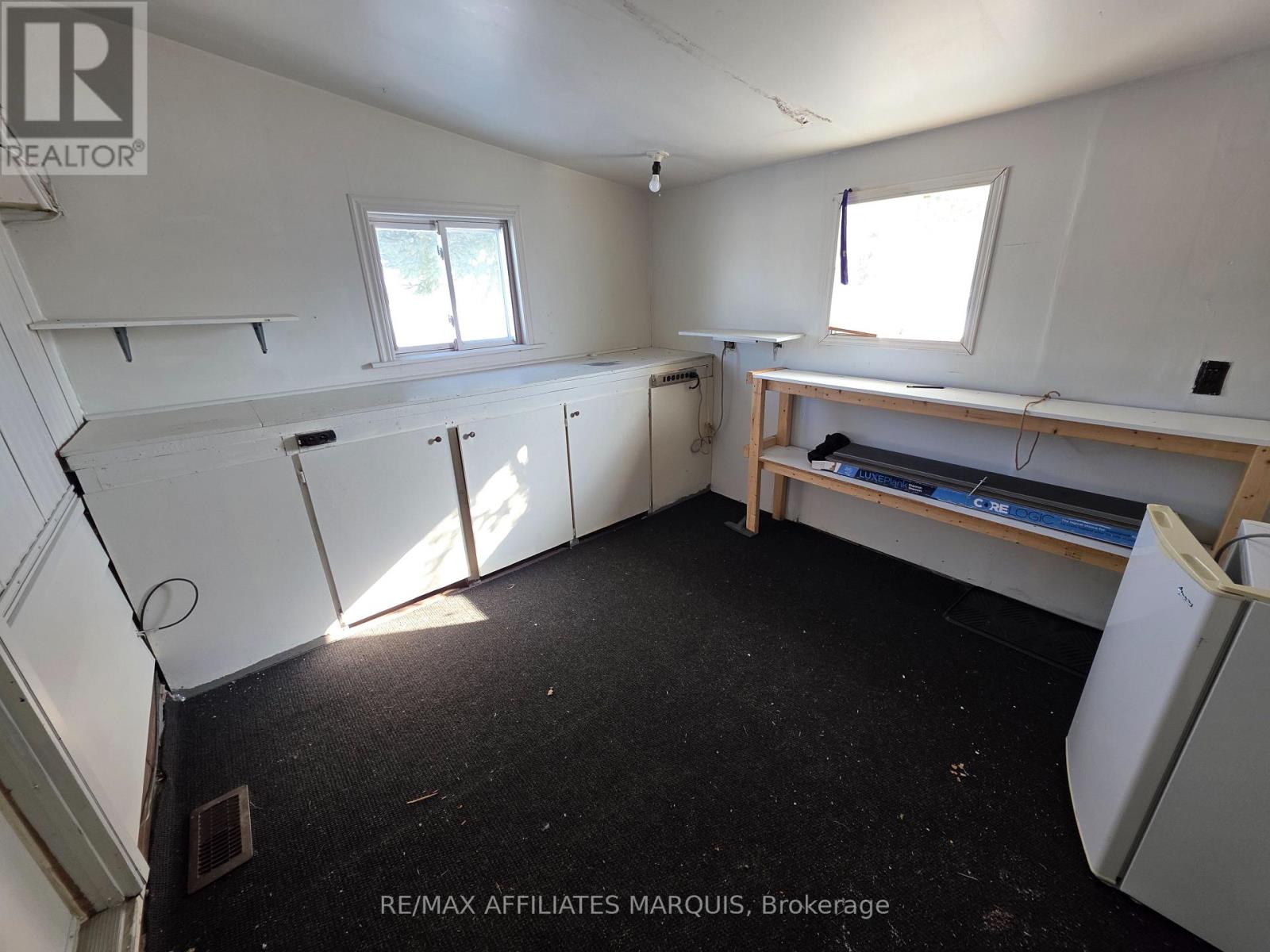 202 Jack Street Property Photo 6